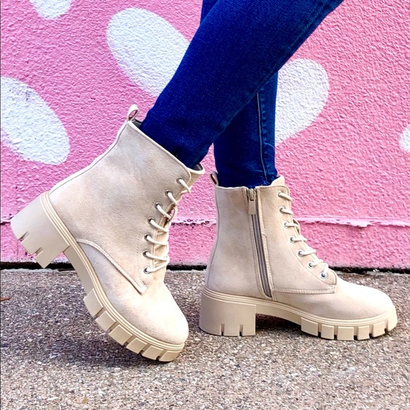 ⚡FINAL PRICE Beige Vegan Suede Lug Combat Boots - Picture 5 of 9